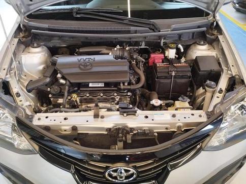 TOYOTA ETIOS SD XPLUS AT