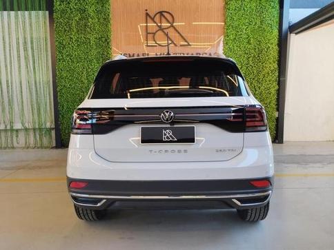 VOLKSWAGEN T CROSS HL TSI