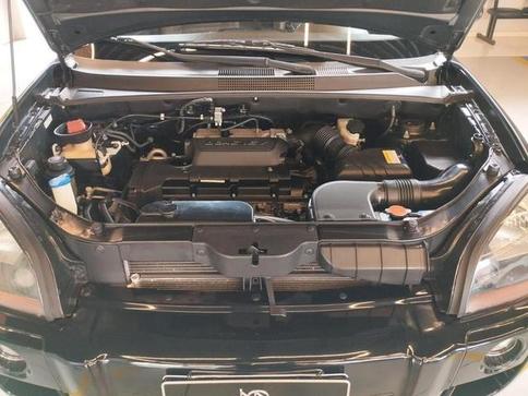 HYUNDAI TUCSON GLSB 2.0 AUT