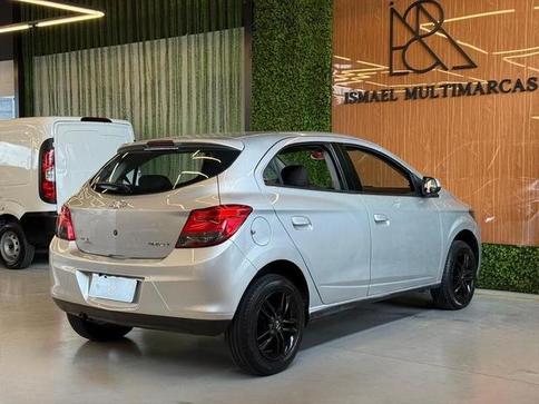 CHEVROLET ONIX 1.4MT LT