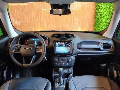 JEEP RENEGADE LONGITUDE T270 1.3 TB 4X2 FLEX AUT