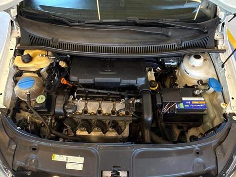 VOLKSWAGEN FOX 1.0 SELECAO