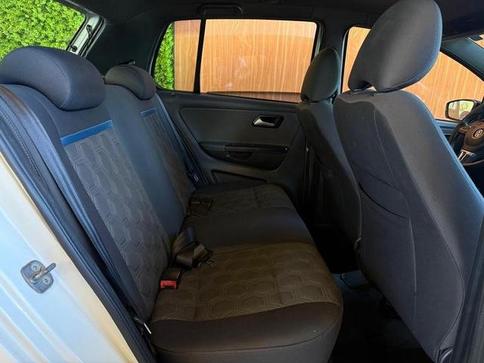 VOLKSWAGEN FOX 1.0 SELECAO