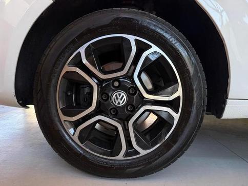 VOLKSWAGEN FOX 1.0 SELECAO