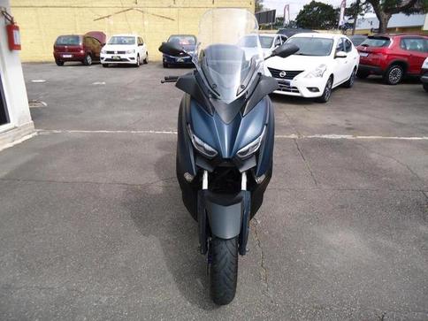 YAMAHA XMAX 250 ABS