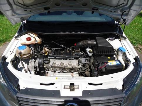 VOLKSWAGEN SAVEIRO ROBUST 1.6 TOTAL FLEX 8V