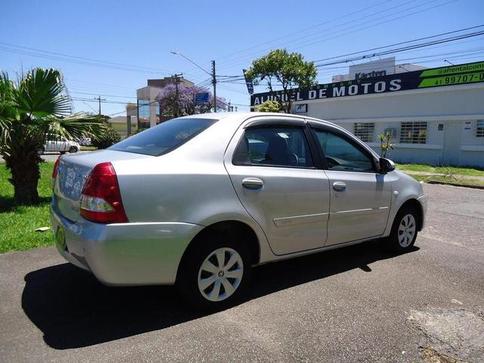 TOYOTA ETIOS 1.5 XS SEDAN 16V AUT