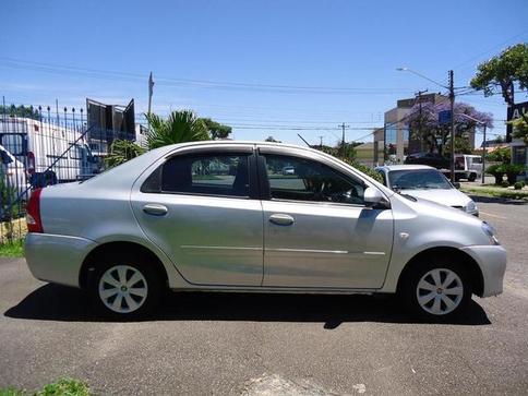 TOYOTA ETIOS 1.5 XS SEDAN 16V AUT
