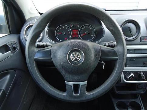 VOLKSWAGEN VOYAGE G6 1.6 I-MOTION AUT. 4P