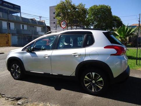 PEUGEOT 2008 ALLURE 1.6 AUTOMATICO