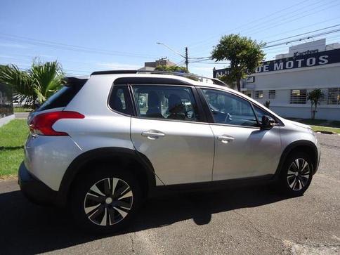PEUGEOT 2008 ALLURE 1.6 AUTOMATICO