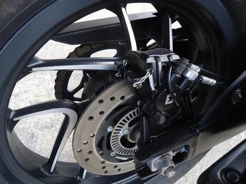 BAJAJ DOMINAR 400