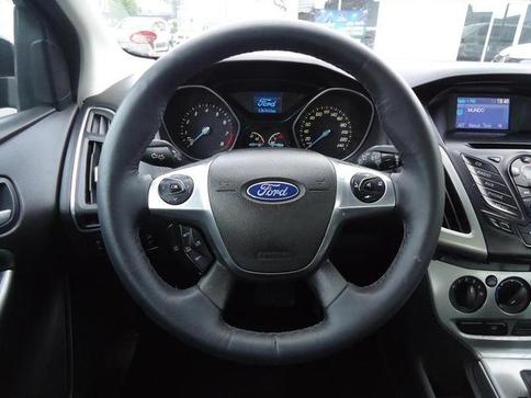 FORD FOCUS 1.6 SE 16V FLEX 4P POWERSHIFT