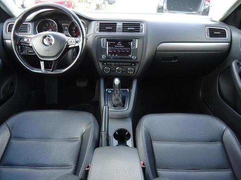 VOLKSWAGEN JETTA TRENDLINE TIPTRONIC 1.4 TSI AUT.