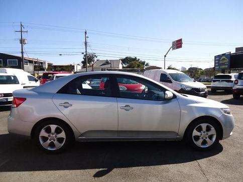 KIA CERATO EX2 1.6 MEC