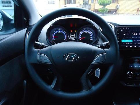 HYUNDAI HB20 PREMIUM 1.6 FLEX 16V AUT.