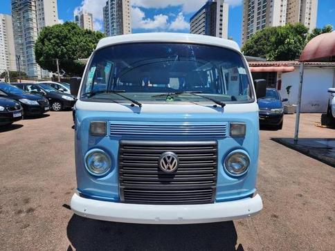 VOLKSWAGEN KOMBI