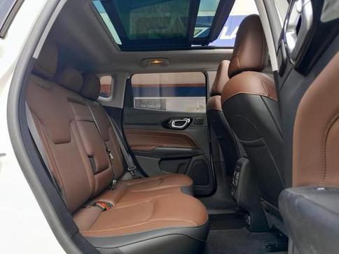 JEEP COMPASS LIMITED T270 TURBO FLEX AUT.