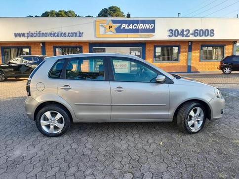 VOLKSWAGEN POLO 1.6