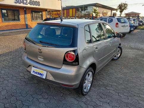 VOLKSWAGEN POLO 1.6