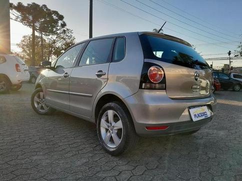 VOLKSWAGEN POLO 1.6