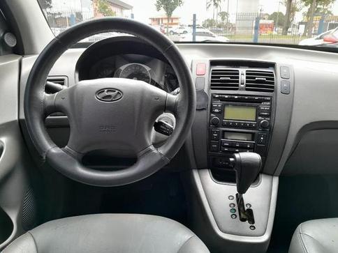 HYUNDAI TUCSON GLSB