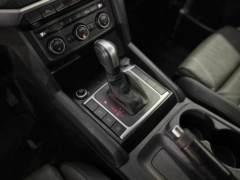 VOLKSWAGEN AMAROK V6 HIGHLINE CABINE DUPLA AT 4X4