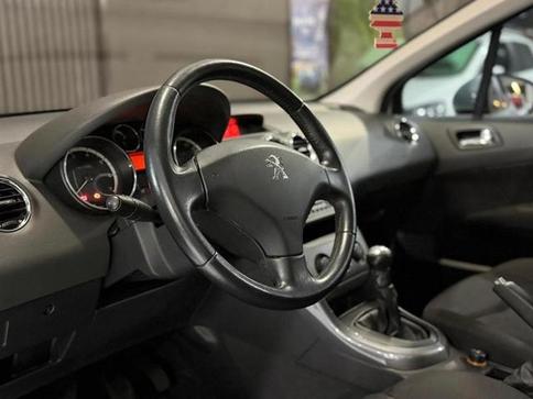 PEUGEOT PEUGEOT 308 ACTIVE