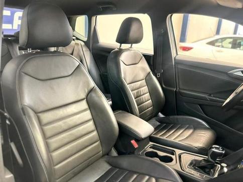 VOLKSWAGEN TAOS HL TSI AE