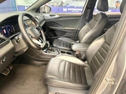 VOLKSWAGEN TAOS HL TSI AE