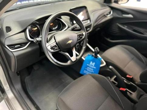 CHEVROLET ONIX PLUS 10MT LT2