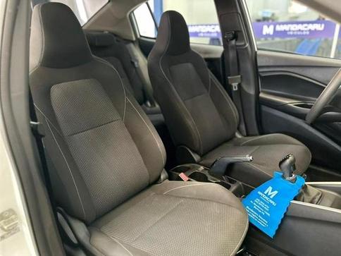 CHEVROLET ONIX PLUS 10MT LT2