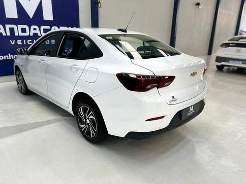 CHEVROLET ONIX PLUS 10MT LT2