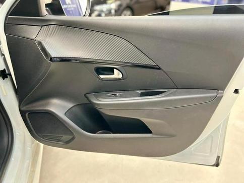 PEUGEOT 208 ACTIVE AT