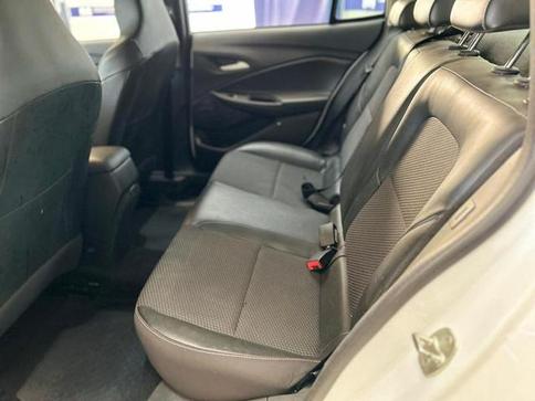 CHEVROLET ONIX PLUS 10TAT LTZ