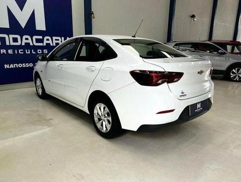 CHEVROLET ONIX PLUS 10MT LT2