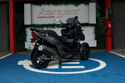 QUADRO 350 D