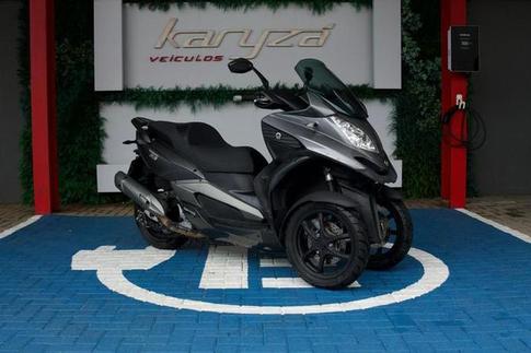 QUADRO 350 D