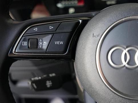 AUDI A3 SEDAN S-LINE 2.0 TFSI S-TRON.(HB.)