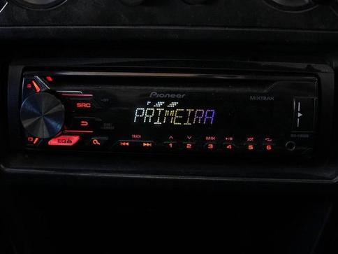 FIAT UNO 1.6-R MPI 2P