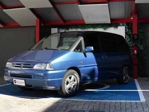 PEUGEOT 806 ST 2.0 TURBO 4P