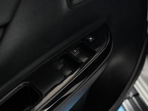 MITSUBISHI TRITON SPORT OUT GLS