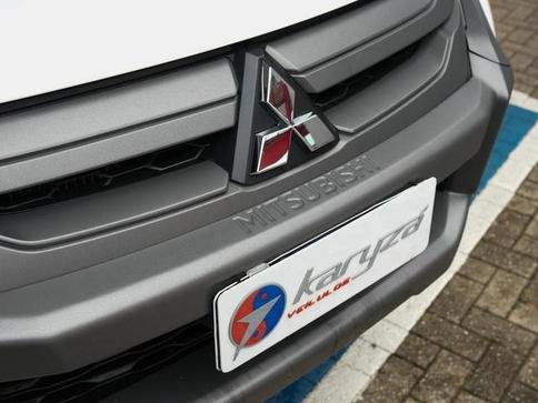 MITSUBISHI TRITON SPORT OUT GLS