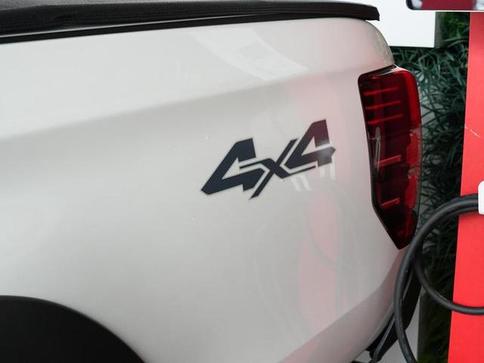 MITSUBISHI TRITON SPORT OUT GLS