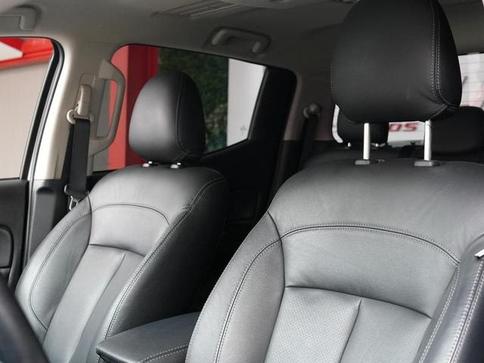 MITSUBISHI TRITON SPORT OUT GLS