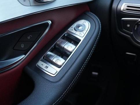 MERCEDES-BENZ GLC2504MATIC CO