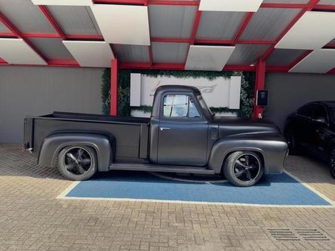 FORD F100