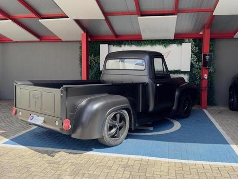 FORD F100
