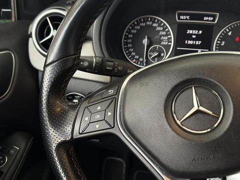 MERCEDES-BENZ B200CGI