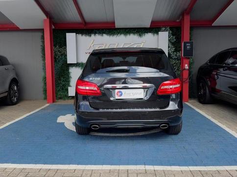 MERCEDES-BENZ B200CGI